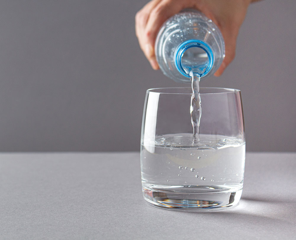 The Science Behind Alkaline Water and Athletic Performance 1 Alkaline Water- Pour over- Alki-wawa